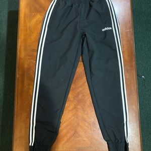 Small Adidas track pants(run long) scrunch ends w/ zippers